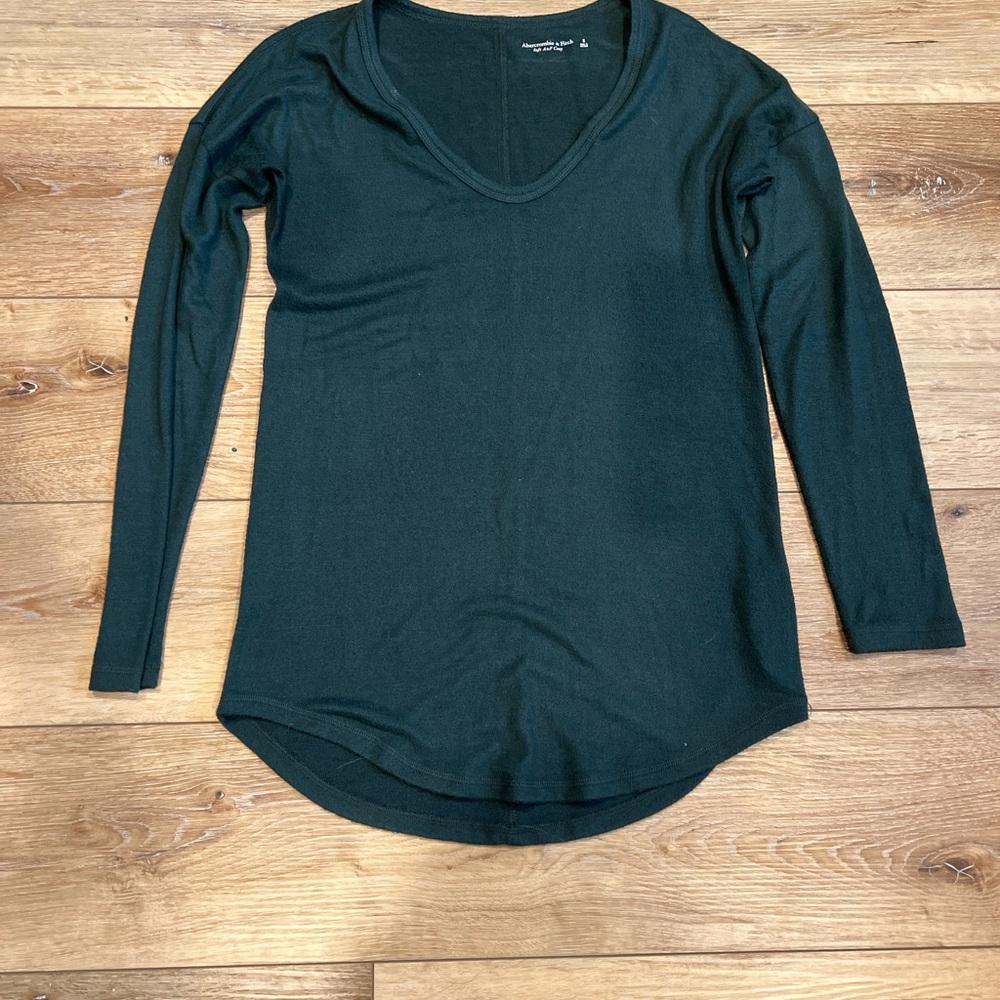 Women's Abercrombie & Fitch Green Long Sleeve Top